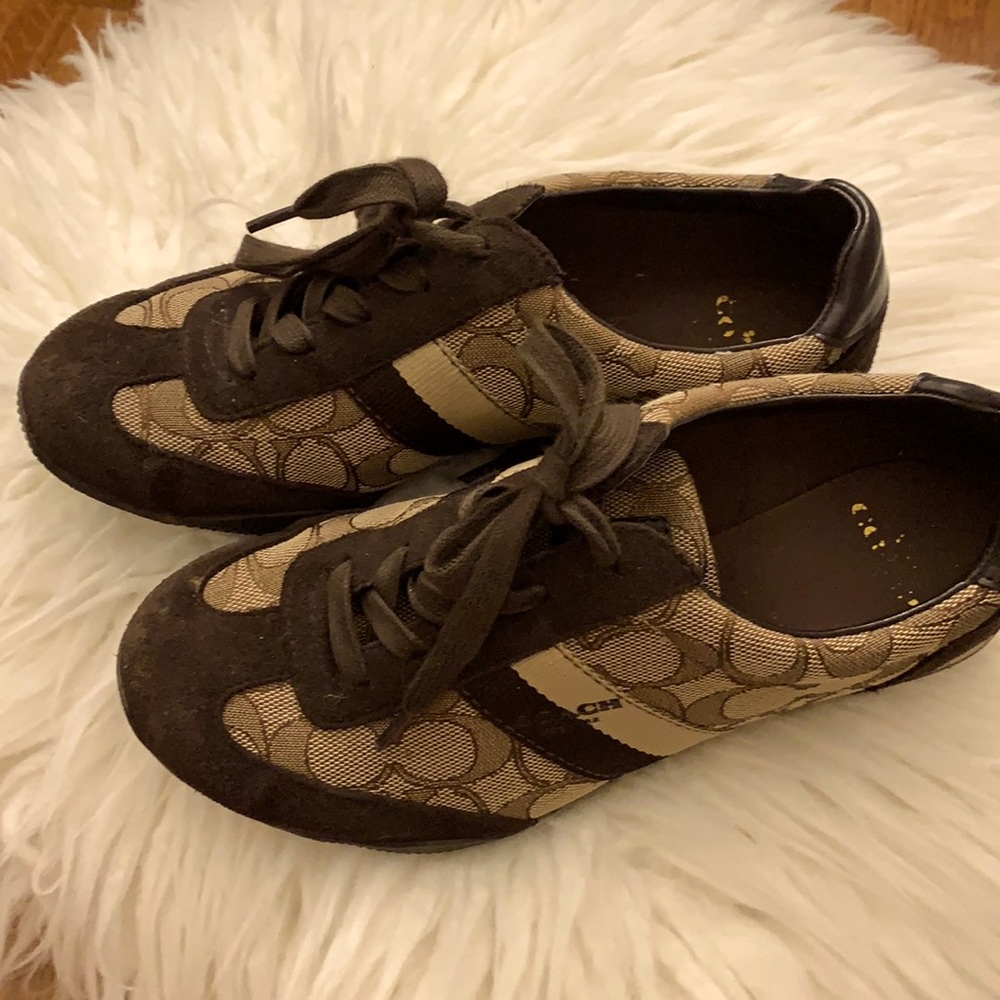 Authentic coach sneakers size 6.5